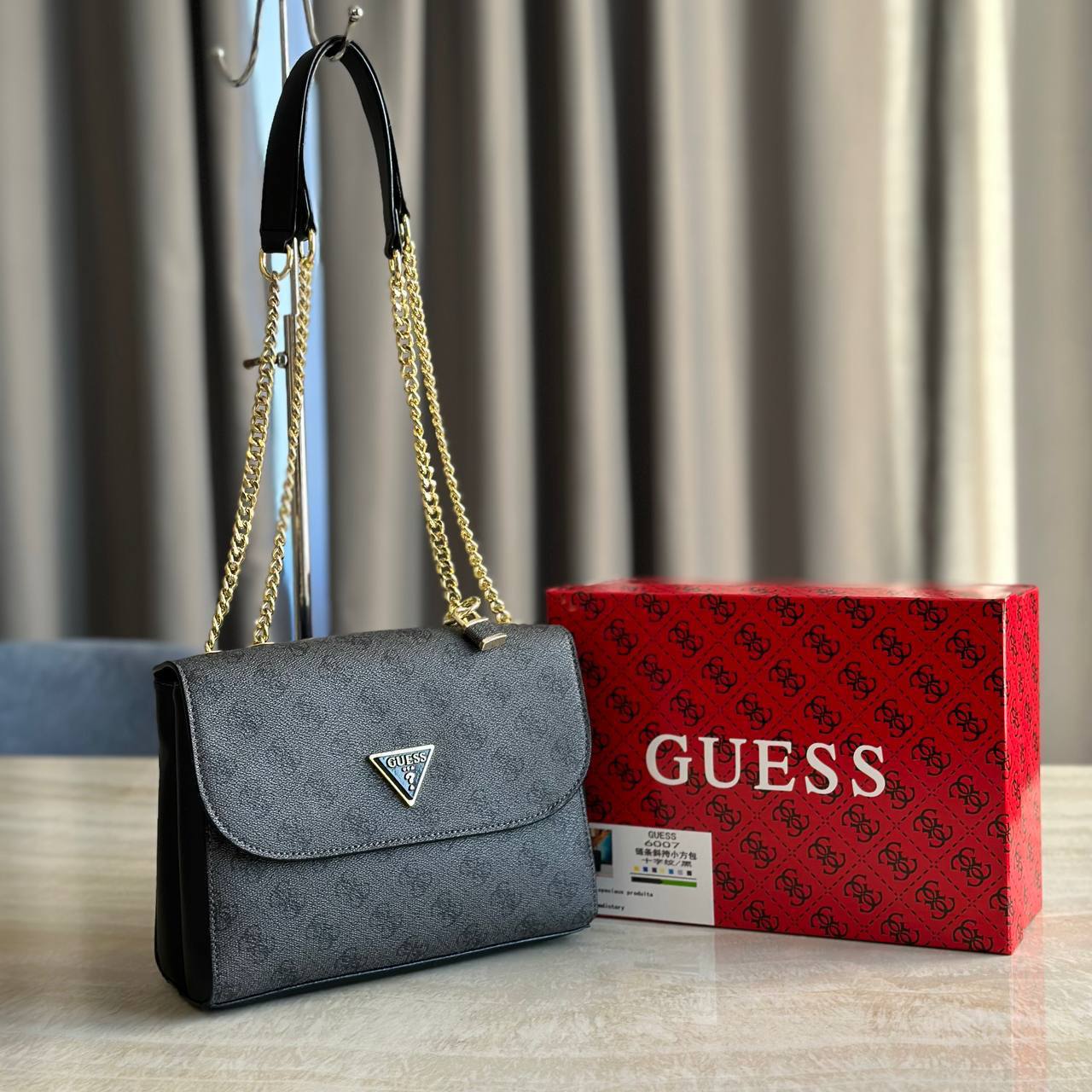 Сумка женская Guess