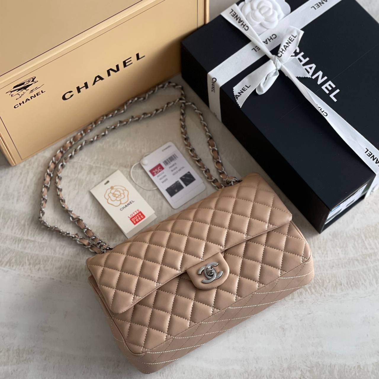 Chanel Classic Flap 25