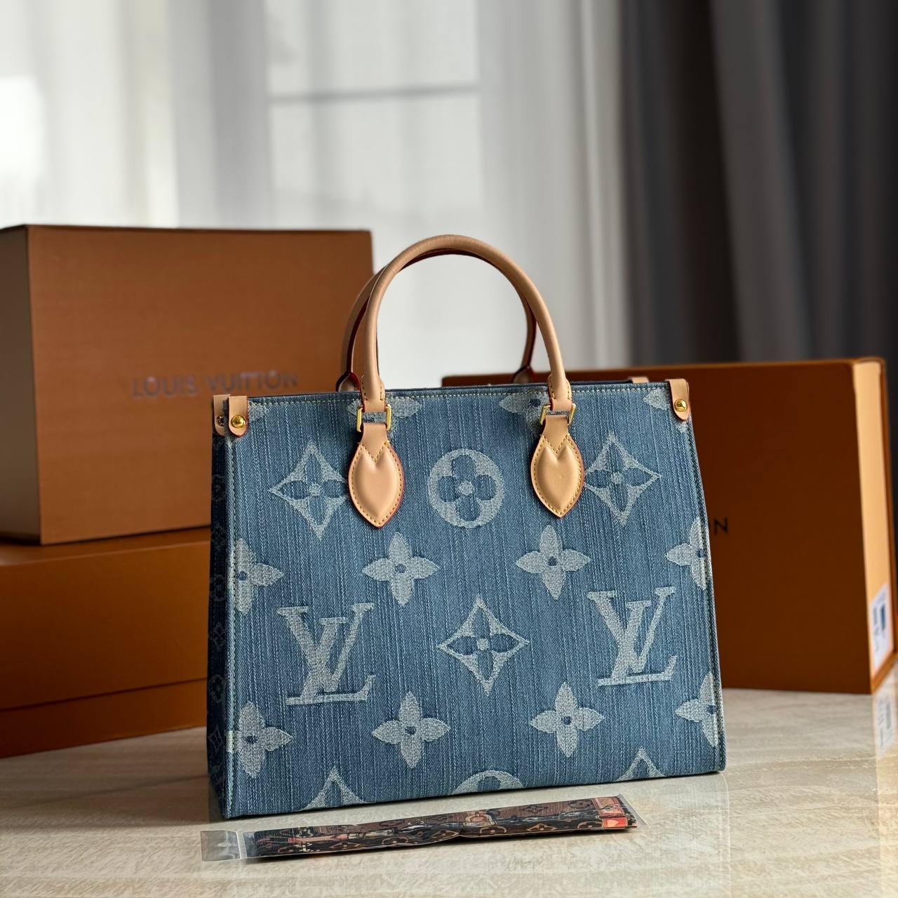 Сумка Louis Vuitton тоут Blue