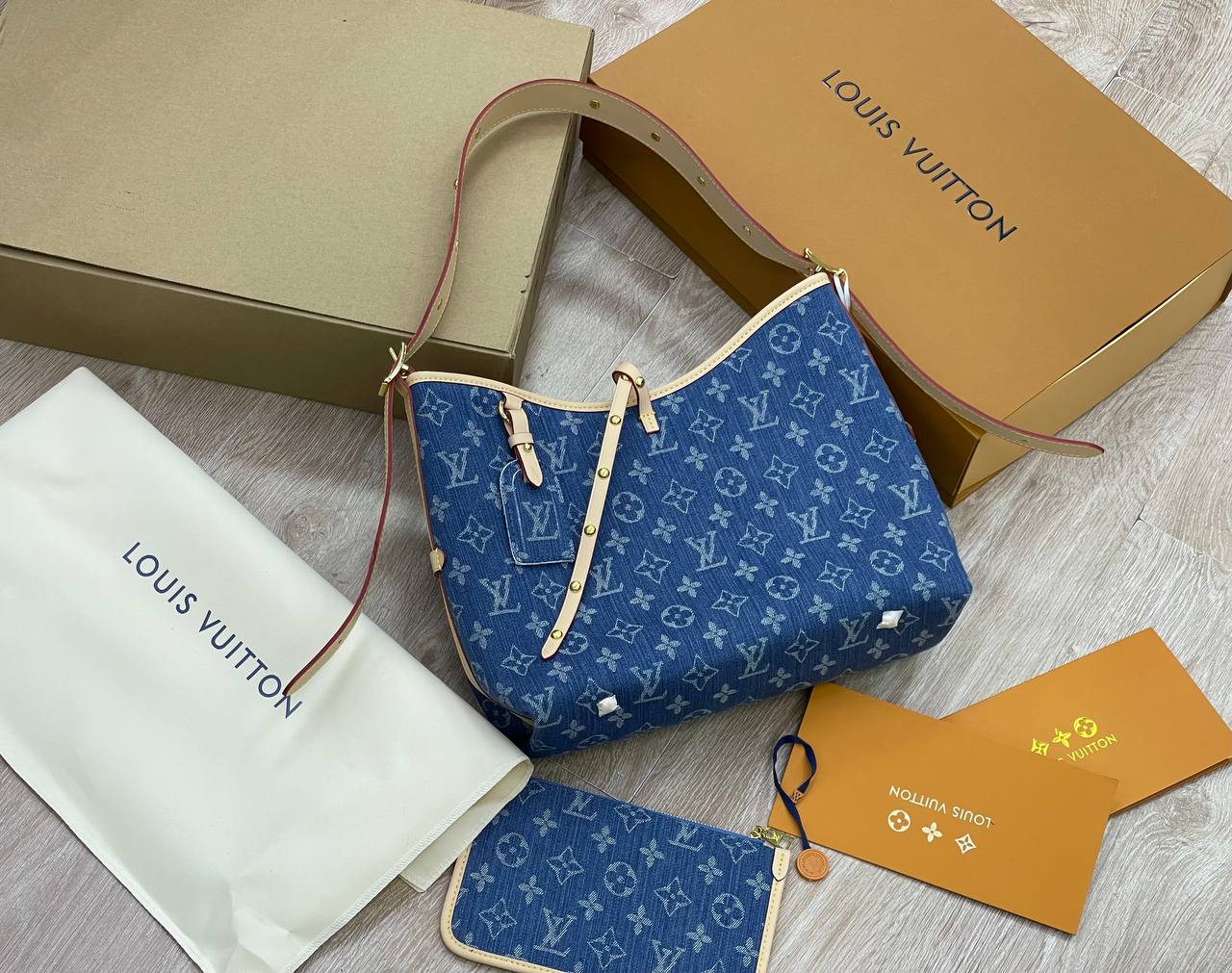 Сумка Louis Vuitton Monogram Denim CarryAll MM 2 в 1