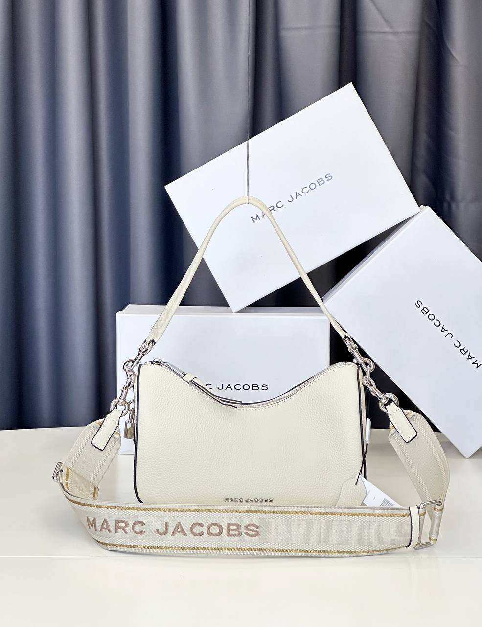 Сумка Marc Jacobs Drifter Small Hobo White