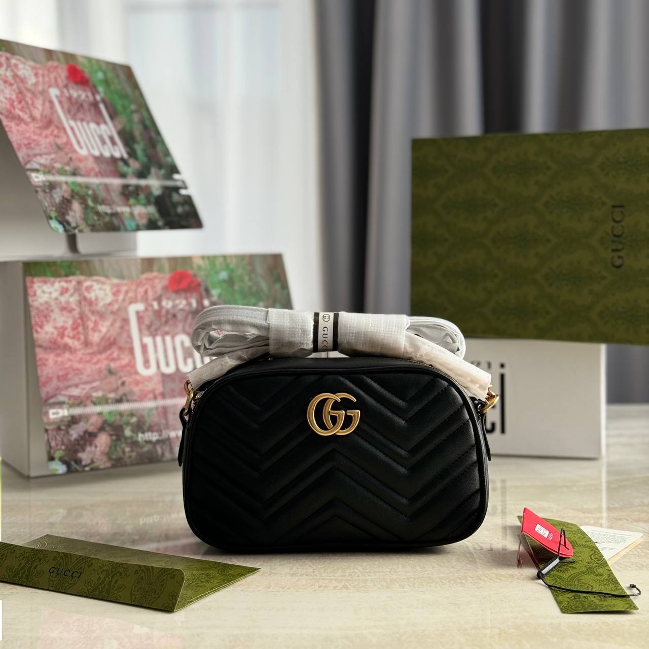 Сумка Gucci Gg Marmont Small Matelasse Leather Shoulder