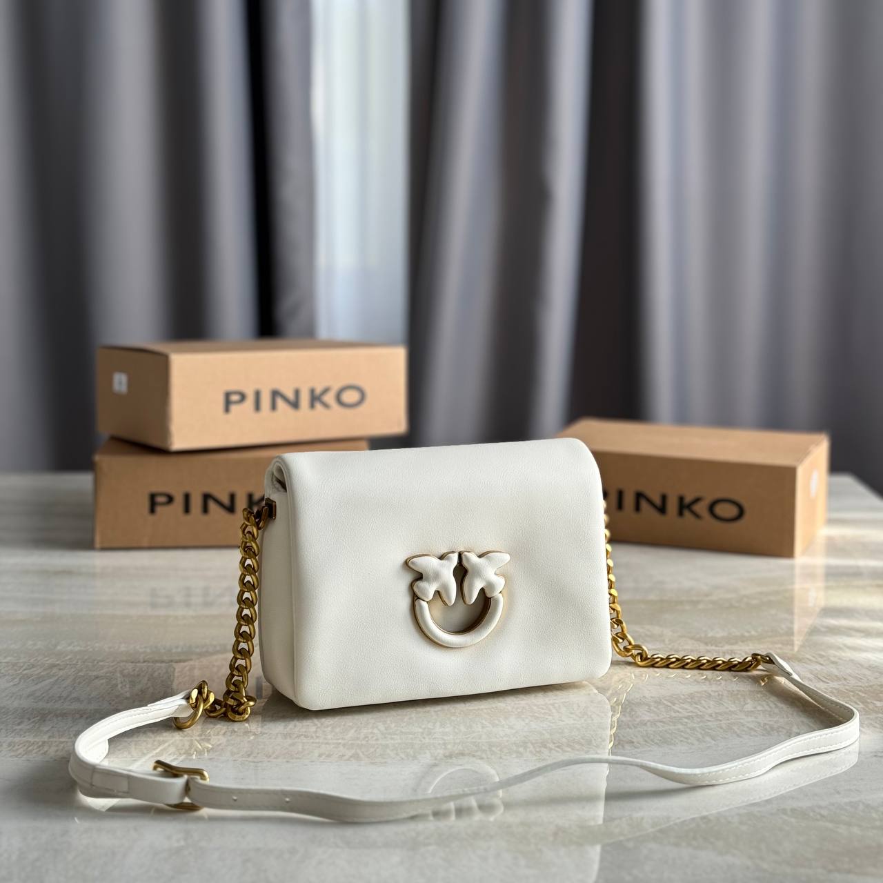 Сумка Pinko Powder Love Click Puff Baby Bag